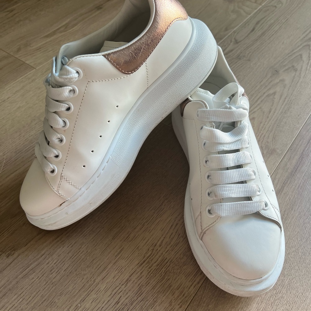 ALEXANDER MCQUEEN AUTHENTIC Oversized Rose Gold Sneakers Size 39
